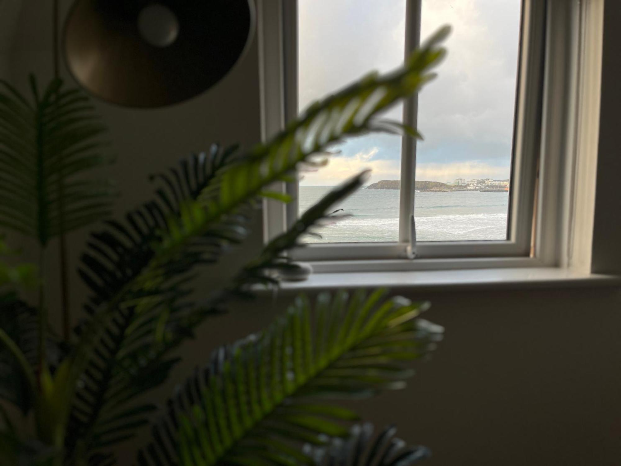 Sound Of The Sea - Penthouse In Portrush Apartment Exterior foto